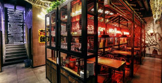 香辣蟹店铺装修